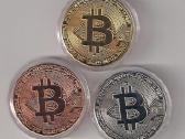 Trijų Bitcoin proginių monetų kolekcija