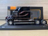 Mack Vision, 2000 - 1:43 IXO