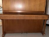 Petrof 125-1 pianinas