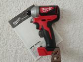 Milwaukee, Makita smūginiai suktuvai - nuotraukos Nr. 2