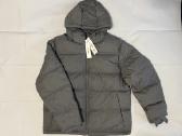 Puffer Grey paltas iš Calvin Klein. Mėgaukitės kla