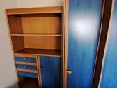 Parduodu kietų baldų vaikišką komplektą