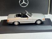 Mercedes Benz 350 SL 1:43 - nuotraukos Nr. 4
