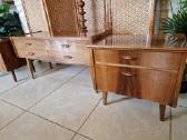 Vintažinės mid century miegamojo spintelės - nuotraukos Nr. 19