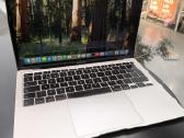 MacBook Air 2020 i5, 8gb, 13.3