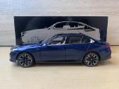 Bmw i5, 2023 - 1:18 Minichamps