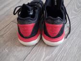 Adidas kedai - nuotraukos Nr. 2