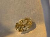 Natūralus 1,01ct. Fancy Yellow briliantas, Gia