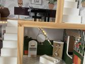 Medinis lėlių namelis su baldais ir LED - nuotraukos Nr. 5