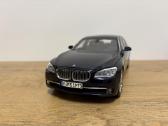 Bmw 760li (F02)