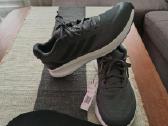 Adidas kedai - nuotraukos Nr. 6