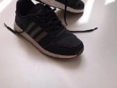 Adidas sportbačiai