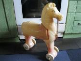 Labai Grazus arkliukas is CCCP.zr. foto.gero Stovi