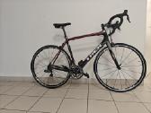 Trek Madone 4,9 karbonas