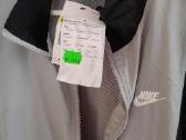 Naujas nedevetas nike treningas
