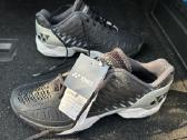 Yonex teniso ir padelio kedai