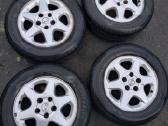 Opel zafira 4 padangos 195/65 R15 su ratlankiais