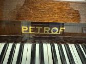 Pianinas Petrof - nuotraukos Nr. 2