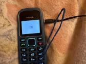 Nokia 225 mygtukinis telfonas su mygtukais