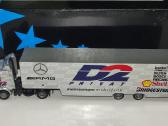 Mercedes Benz 1748