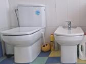Visa tualeto ir vonios iranga,unitazas,bidet - nuotraukos Nr. 4