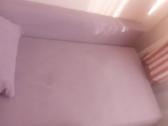 Velvetine viengule sofa svelniai violetine - nuotraukos Nr. 3