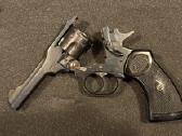 Parduodame revolverį Webley Mark Iv .38s&w - nuotraukos Nr. 2