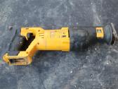 Dewalt Dcs380 Tiesinis pjūklas - nuotraukos Nr. 2