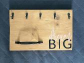 Raktų kabykla Hand made su uzrašu “Dream Big