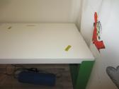 Ikea vaikiškas rašomasis stalas Pahl. Augantis. - nuotraukos Nr. 3