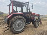 Mtz Belarus 820 su krautuvu - nuotraukos Nr. 2
