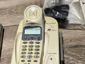 3 vintažiniai telefonai - nuotraukos Nr. 4