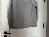 Parduodu striukę Nike