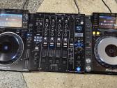 Pioneer Djm900 Nxs2 su Pioneer Cdj-2000nxs2