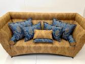 Parduodama klasikinio stiliaus sofa
