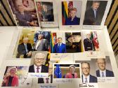 Friedrich Merz ir Ursula von der Leyen autografai - nuotraukos Nr. 2