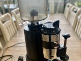 Simonelli - profesionali kavamalė - nuotraukos Nr. 5