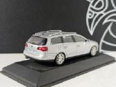 VW Passat Variant 1:43 - nuotraukos Nr. 4