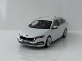Škoda Octavia Combi 1:43