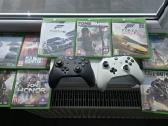 Xbox One X 1tb su žaidimais - nuotraukos Nr. 2