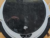 Robotas siurblys detalem