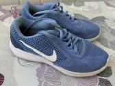 Nike sportbačiai