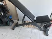 Suoliukas ir hanteliai 2x30kg