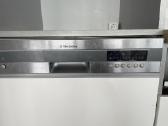 Electrolux įmontuojama indaplovė