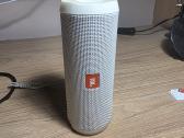 Selling Jbl flip 4 good condition