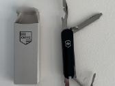 Oris Victorinox peiliukas