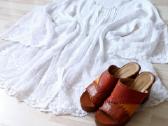 Balta suknelė su nėriniais – romantiškas boho stil - nuotraukos Nr. 3