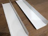 Metalinės baltos lentynėlės 60 cm ilgio