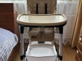 Maitinimo kėdutė Carrello Apricus