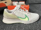 Nike batai